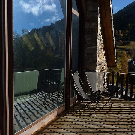 La Borda Del Zarrastiecho Villa Sallent De Gallego Phòng bức ảnh