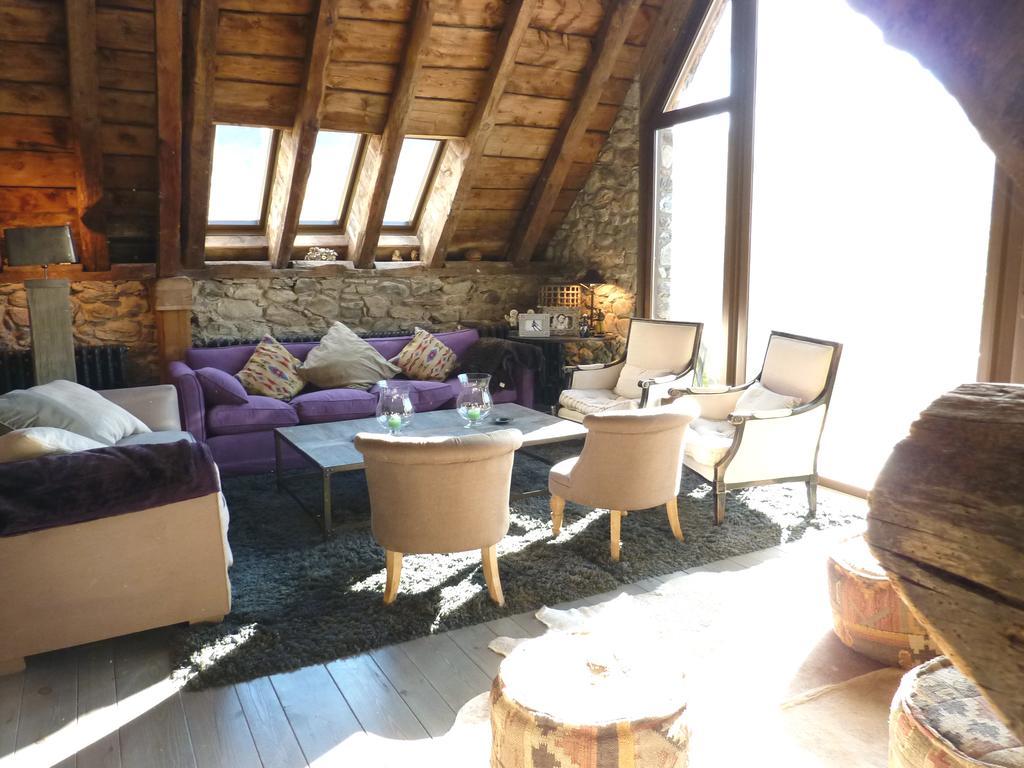 La Borda Del Zarrastiecho Villa Sallent De Gallego Phòng bức ảnh