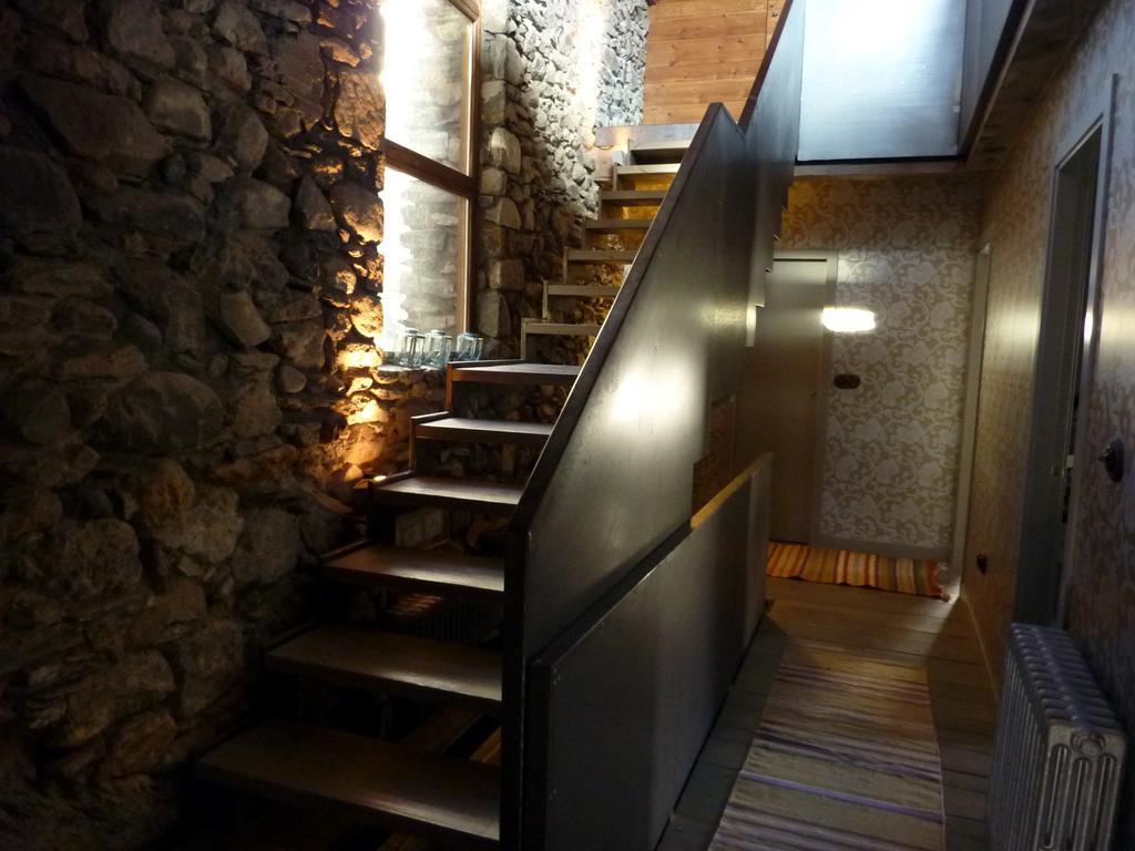 La Borda Del Zarrastiecho Villa Sallent De Gallego Phòng bức ảnh